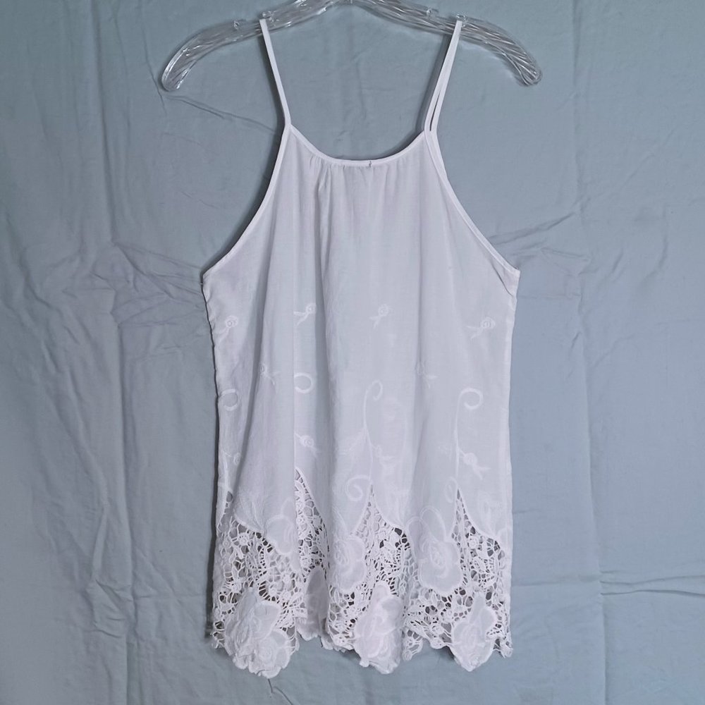 White cotton lace & embroidery sleeveless halter top